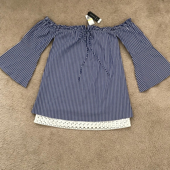 NWT Dolce Vita Delainey Blue and White Off The Shoulder Striped Dress Size M - Picture 3 of 8